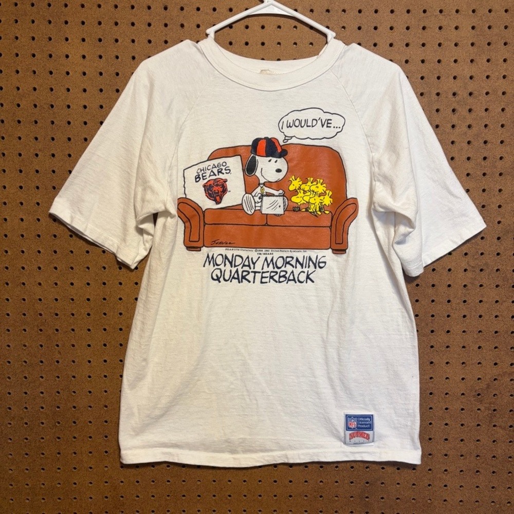 Nutmeg Mills Chicago Bears T-Shirt Kids M White Snoopy Peanuts Vintage NFL